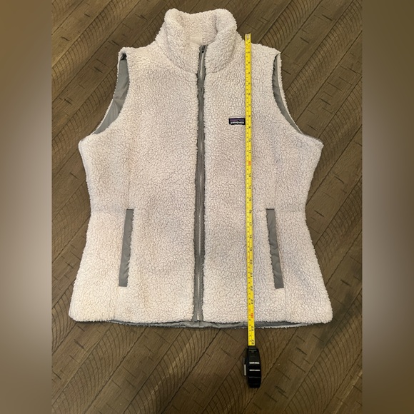 Patagonia W's Los Lobos Reversible Vest Fleece Size Large LIKE NEW - Picture 8 of 8